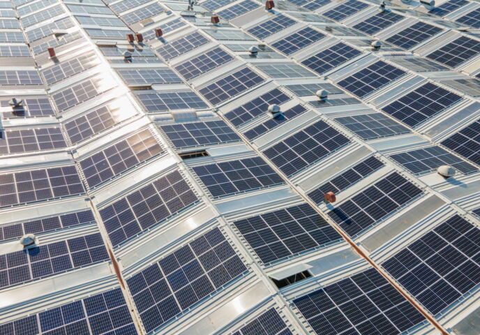 1.41 MWp solar plant on the roof of the LIV Systems plant